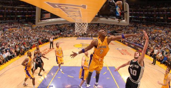 换防还是延 换防还是延